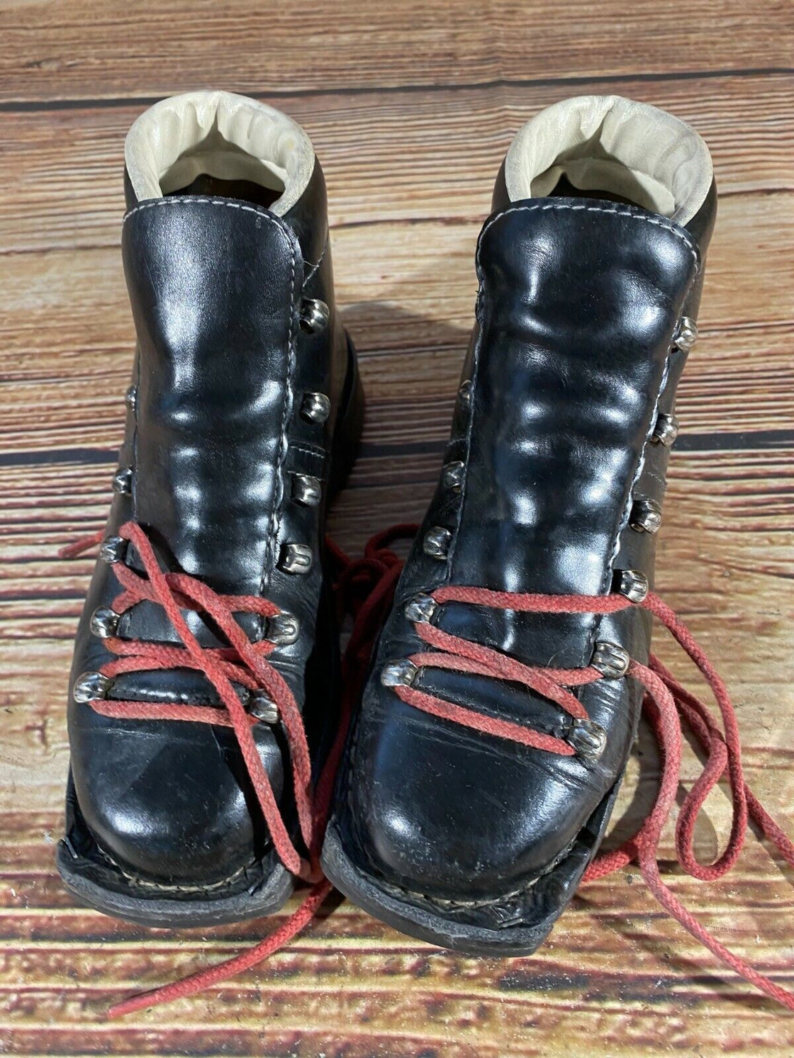 GARMISCH Vintage Leather Cross Country Ski Boots Kandahar Binding EU36 US4 KL26