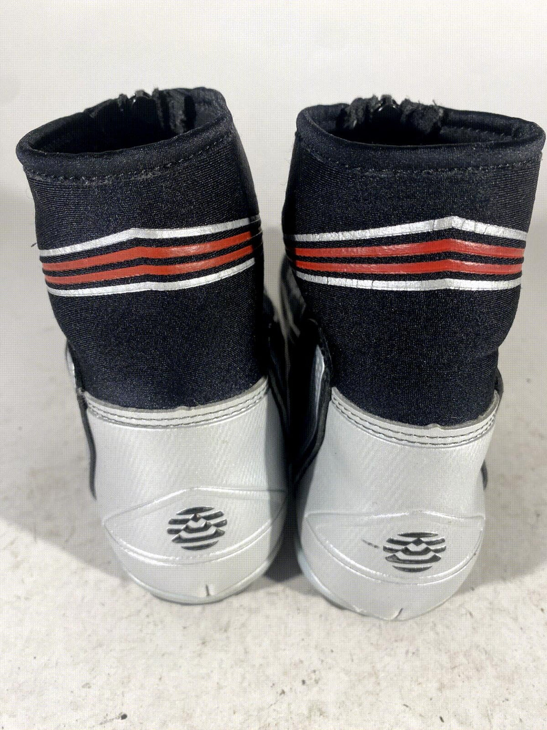 Alpina ST10 Nordic Cross Country Ski Boots Size EU42 US9 for NNN 937