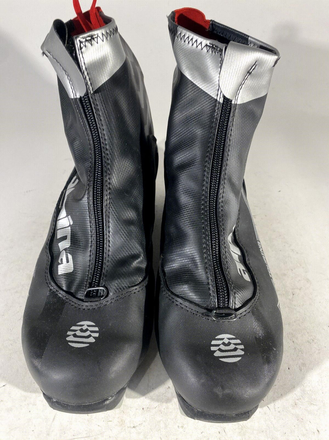 Alpina Touring T20 Nordic Cross Country Ski Boots Size EU43 US9.5 for NNN 666