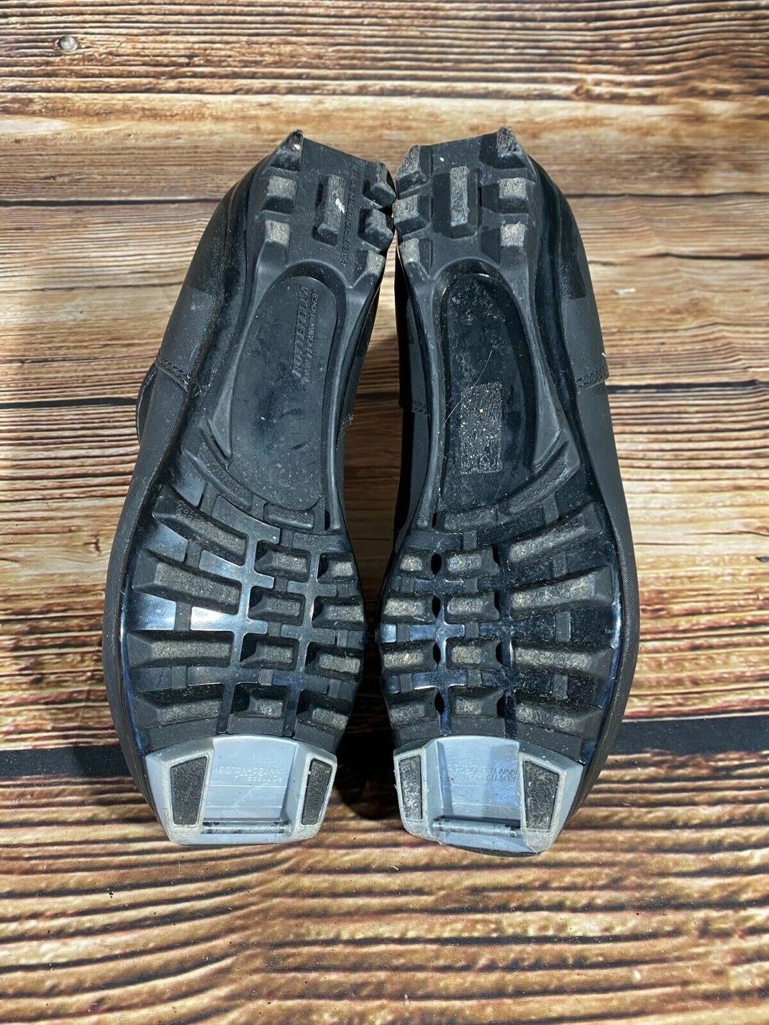 Alpina T5 Plus Cross Country Nordic Ski Boots Size EU39 US7 NNN 825