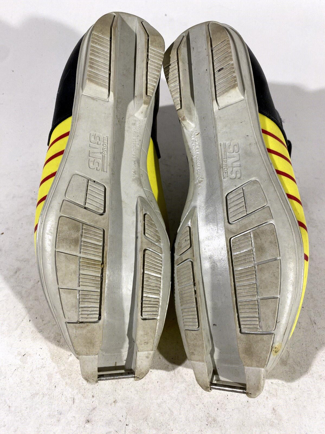 Fischer Sport Nordic Cross Country Ski Boots Size EU41 1/3 US8 SNS Profil 1158