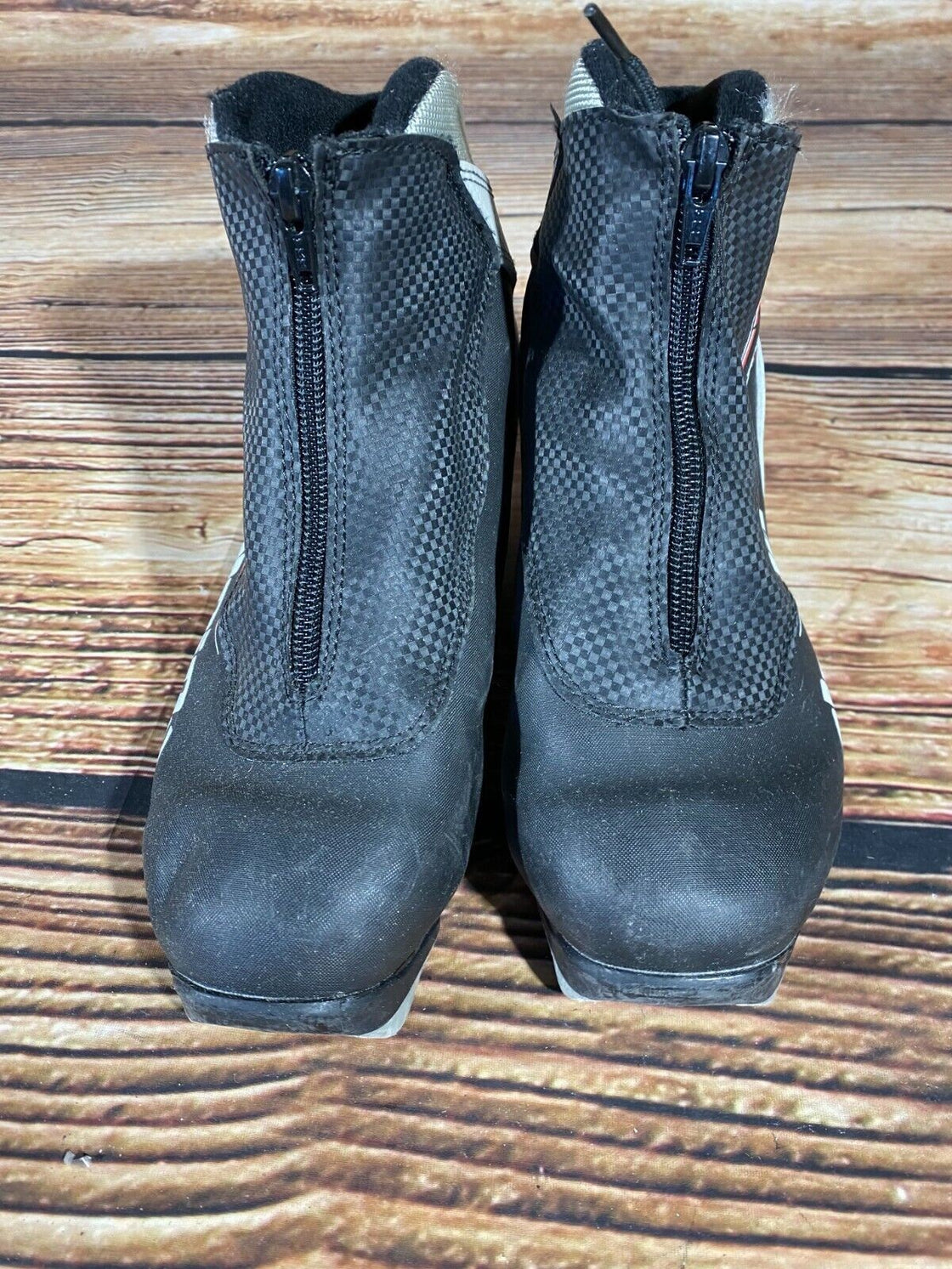 Alpina Touring Cross Country Nordic Ski Boots Size EU37 US5 NNN 1042