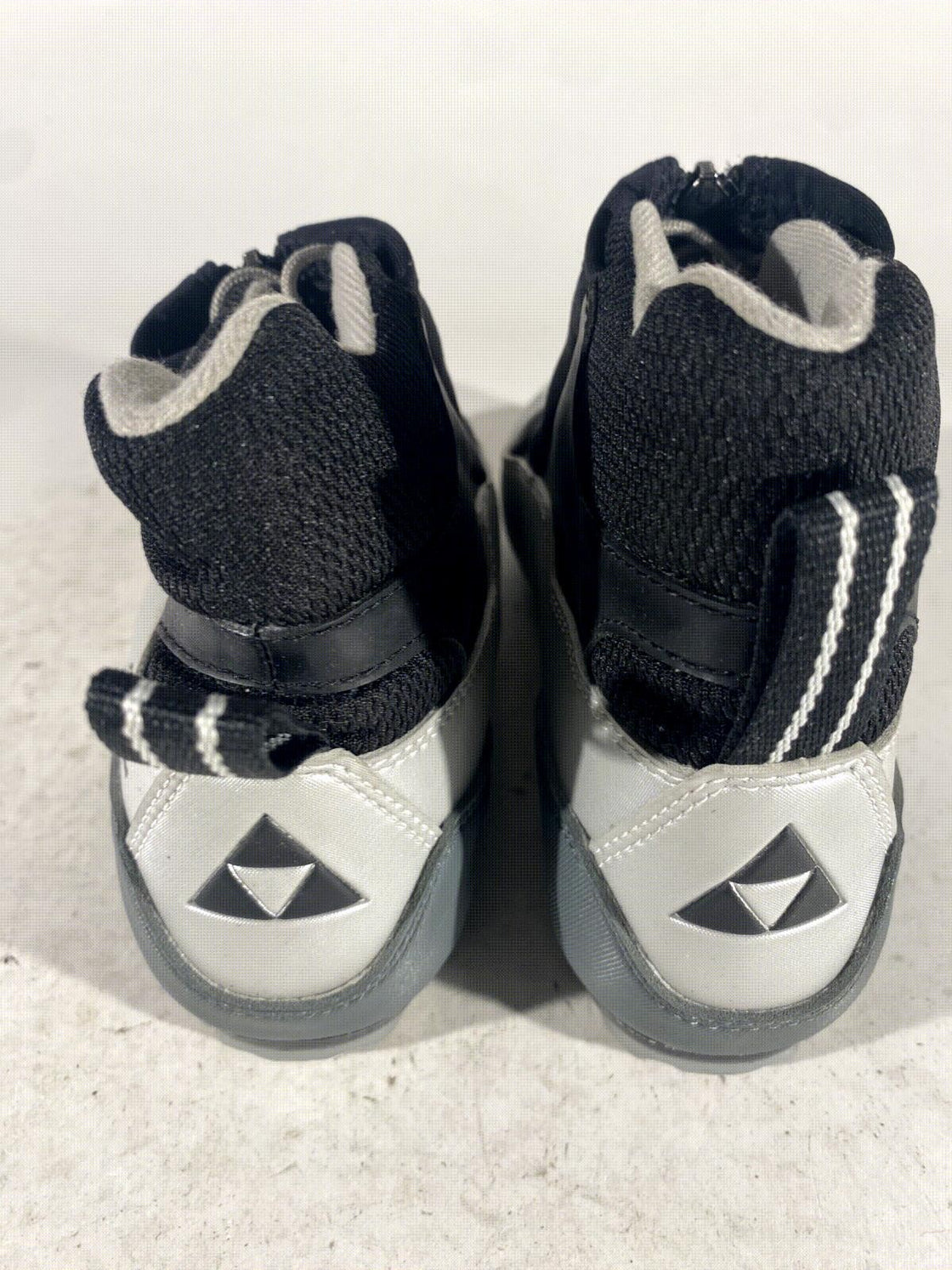 Fischer RCI Classic Nordic Cross Country Ski Boots Size EU43 US9.5 NNN 1443