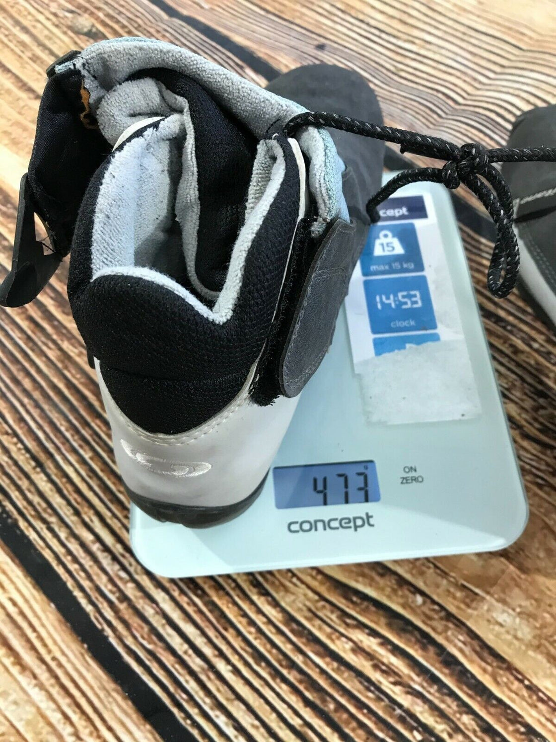 SALOMON Nordic Cross Country Ski Boots Size EU39 US7 SNS Profil 2301