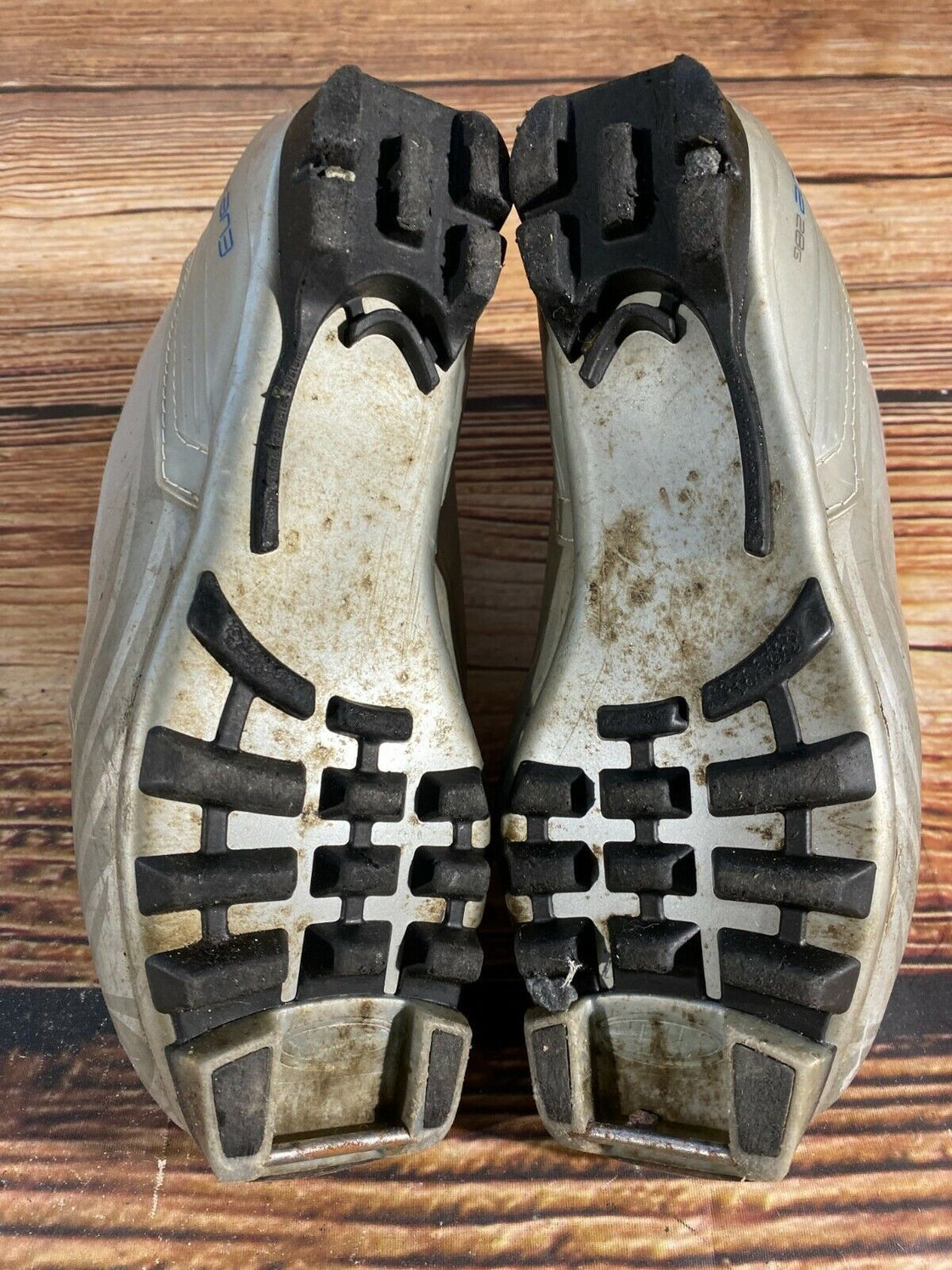 Alpina Eve28G Nordic Cross Country Ski Boots Size EU38 US6 NNN 816