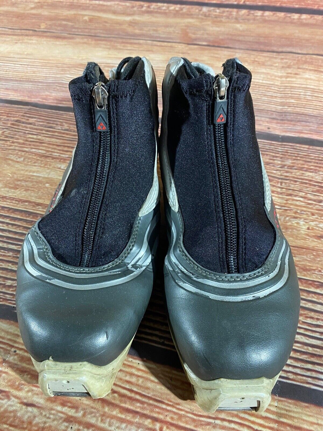 Fischer SL Comfort Nordic Cross Country Ski Boots Size EU39 US7 SNS Profil 1196