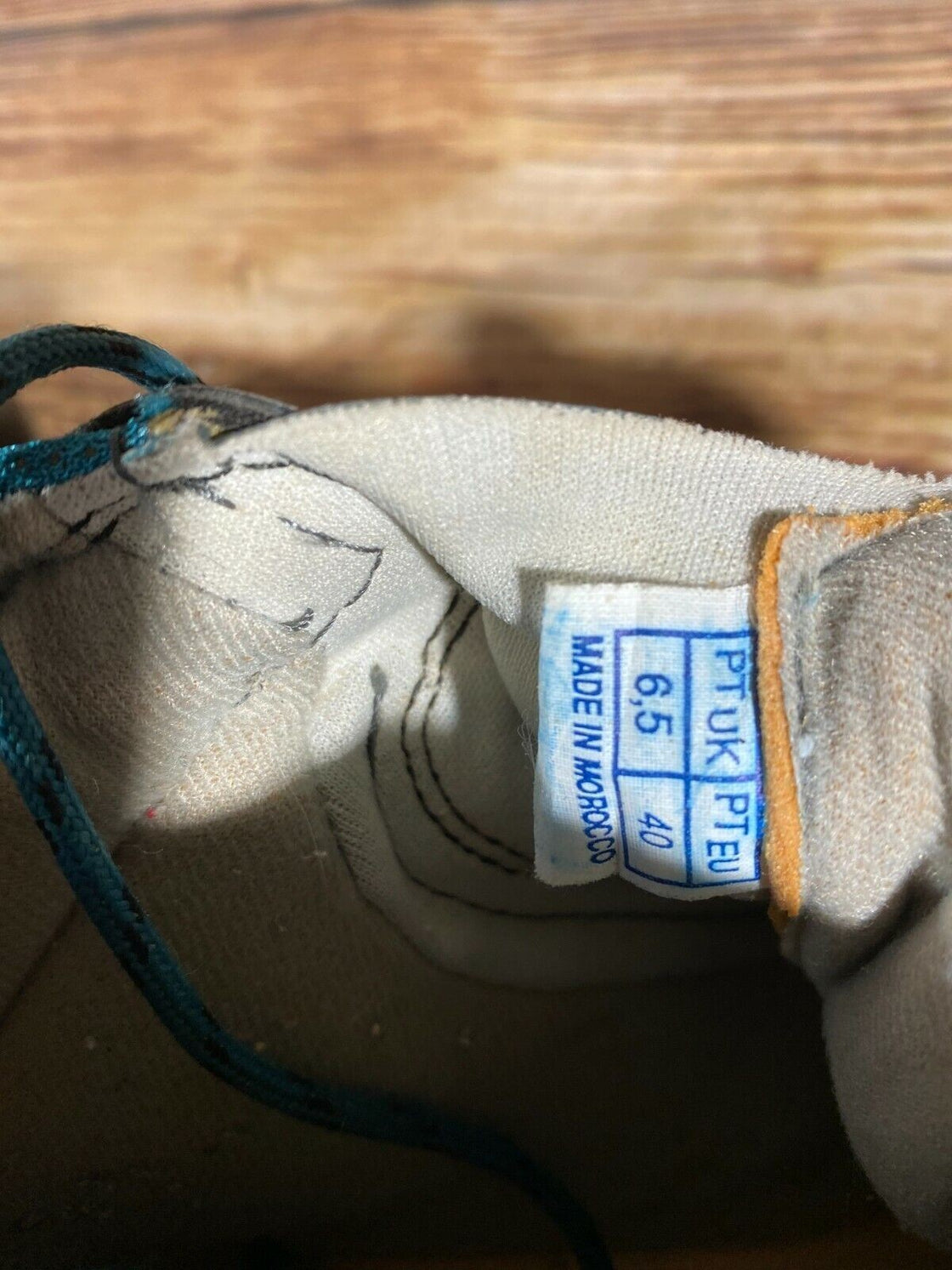 SALOMON V3 Nordic Cross Country Ski Boots Size EU40 US7.5 SNS profil 2029