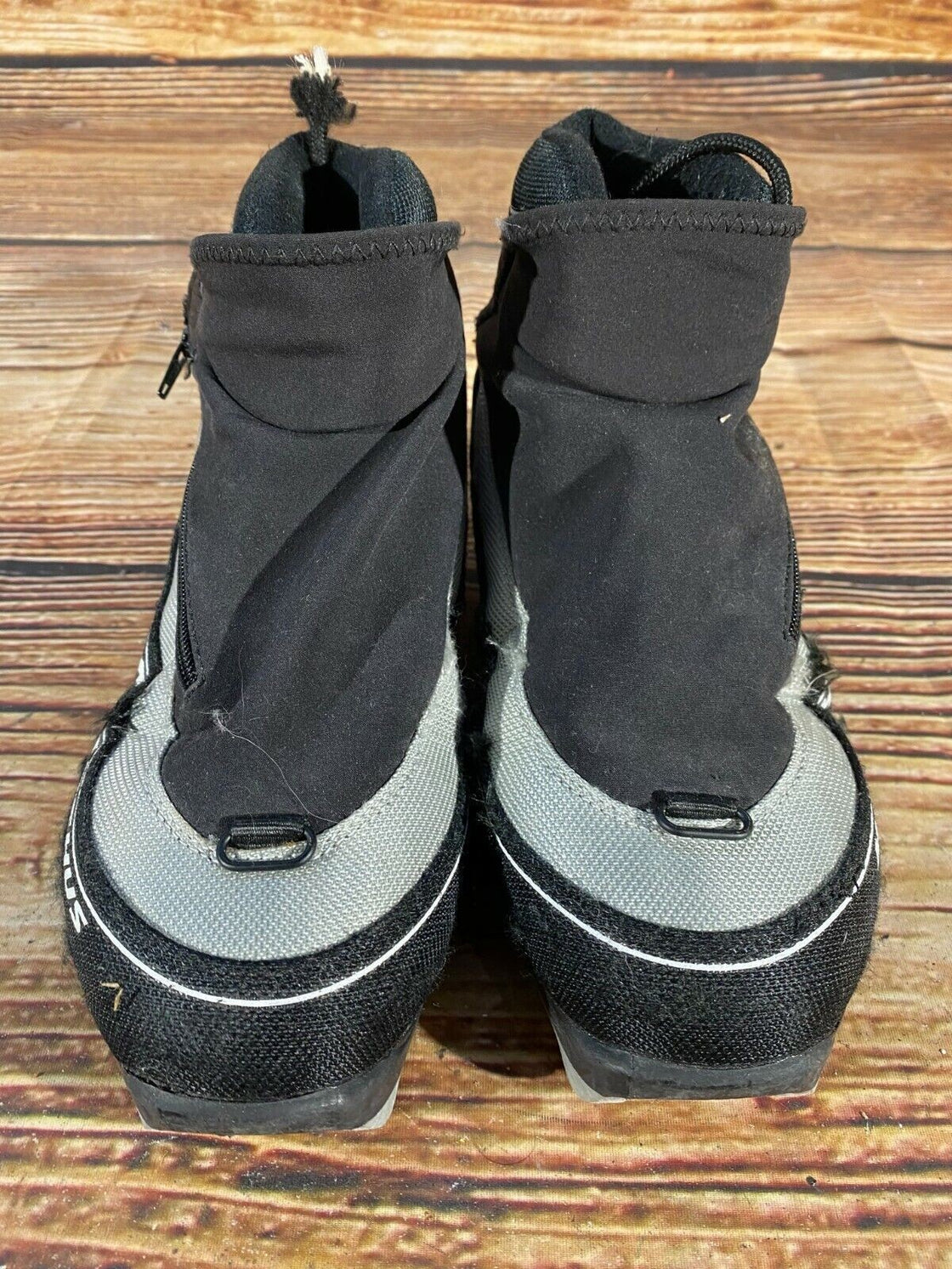 Madshus CT100 Nordic Cross Country Ski Boots Size EU38 US5.5 NNN bindings 2695