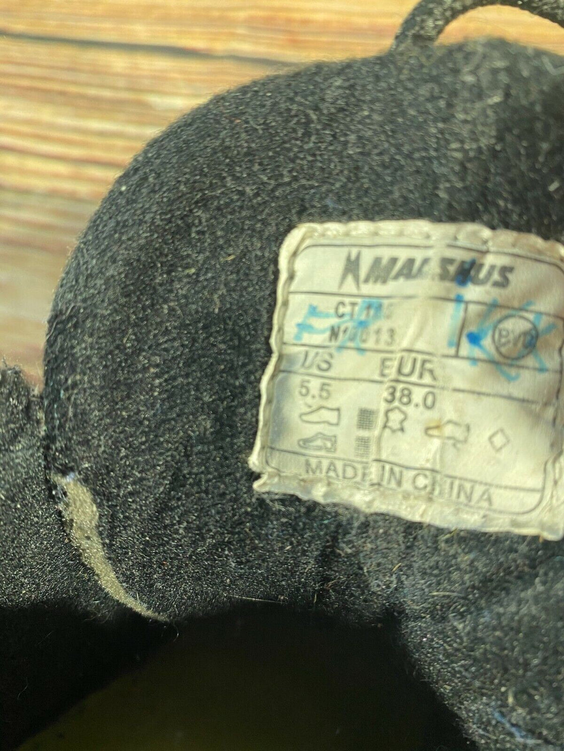 Madshus CT100 Nordic Cross Country Ski Boots Size EU38 US5.5 NNN bindings 2695