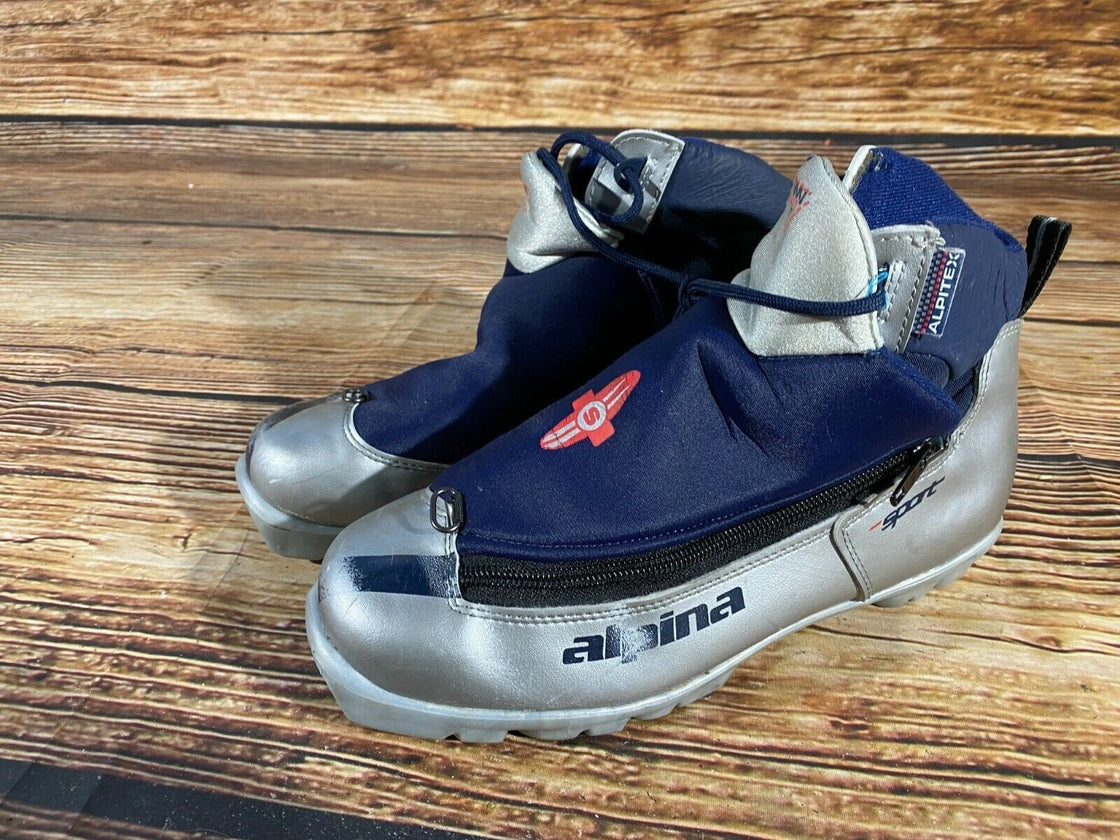 Alpina 311 Nordic Cross Country Ski Boots Size EU39 US7 NNN bindings 862