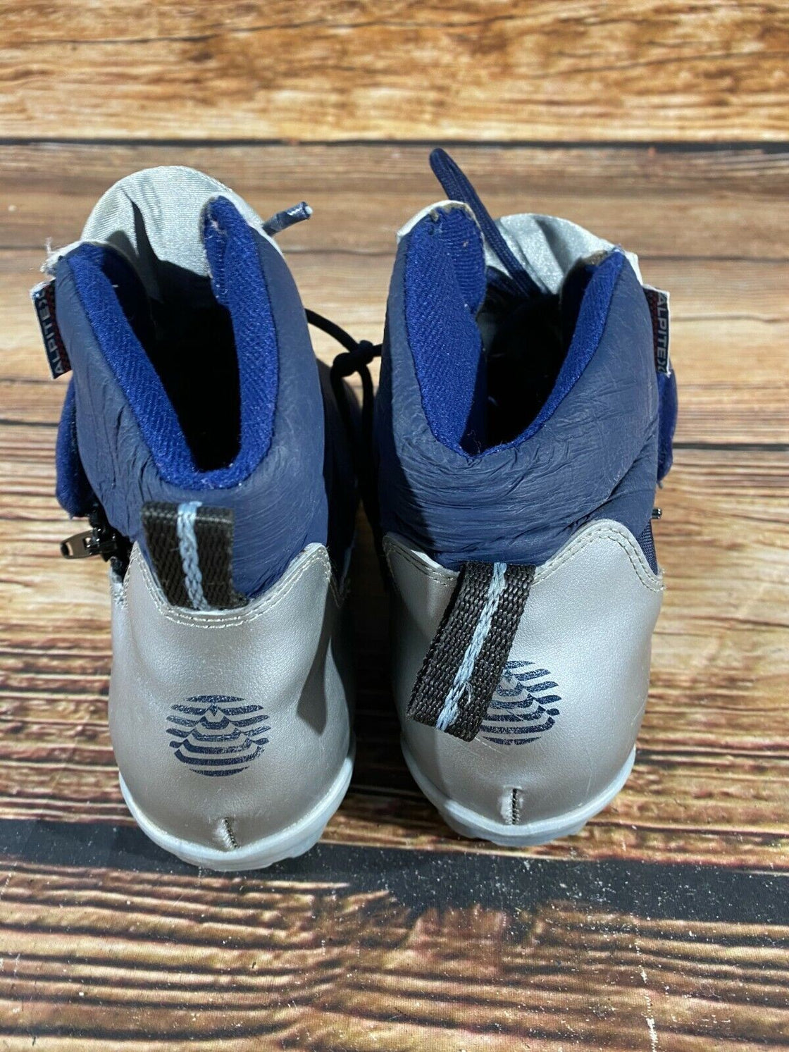 Alpina 311 Nordic Cross Country Ski Boots Size EU39 US7 NNN bindings 862