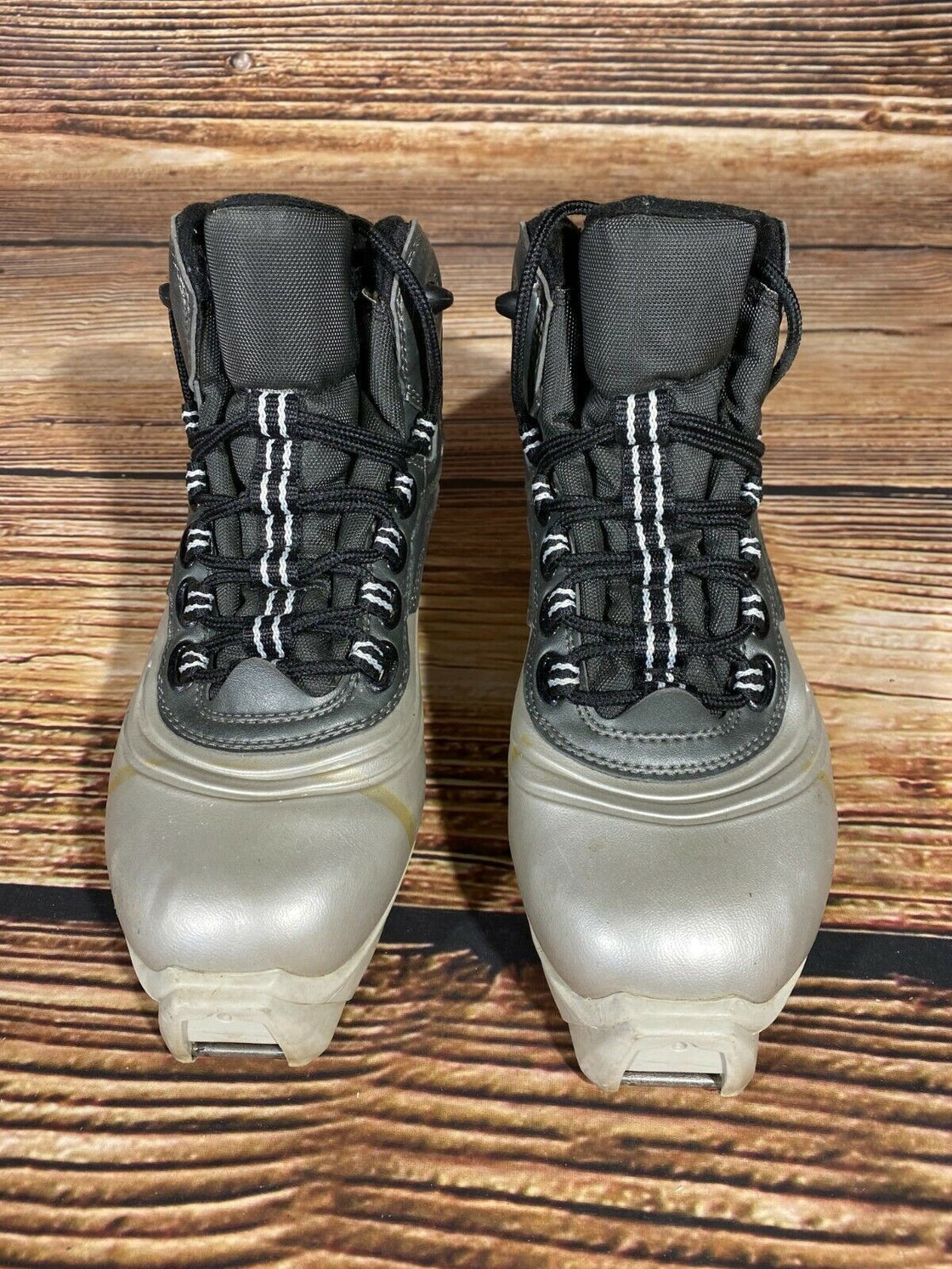 Fischer SL Sport RF Cross Country Ski Boots Size EU41 US8 SNS profil 1606