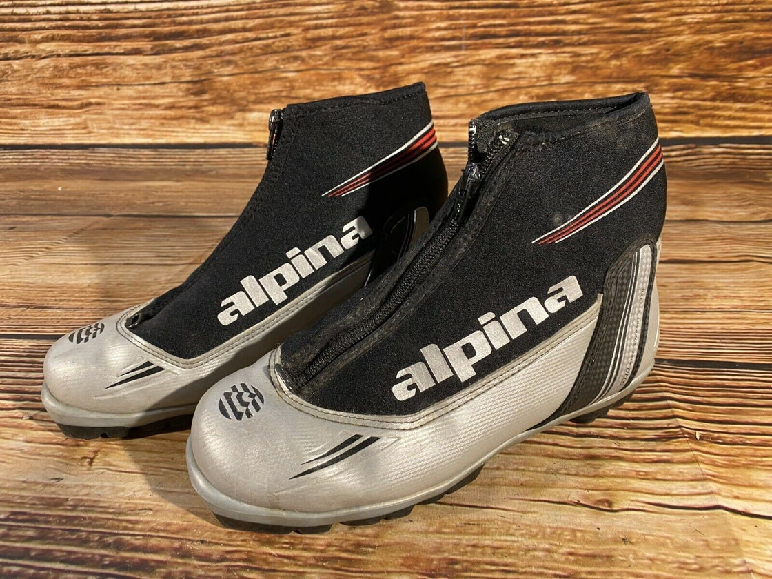 Alpina ST10 Nordic Cross Country Ski Boots Size EU38 US6 NNN bindings 792