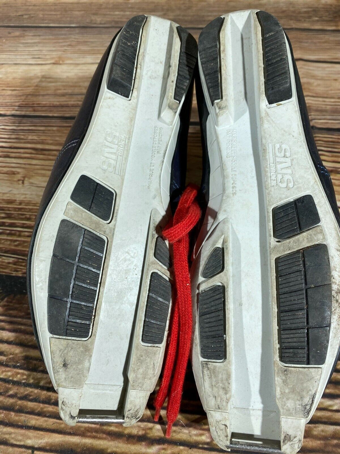 SALOMON Leather Nordic Cross Country Ski Boots Size EU39 US7 SNS profil 2103