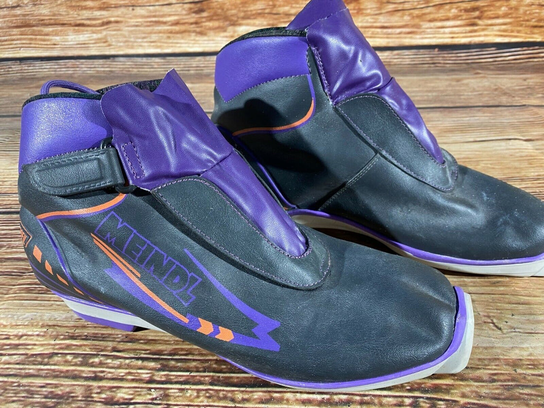 Meindl Nordic Cross Country Ski Boots Size EU42 US9 SNS profil 2451
