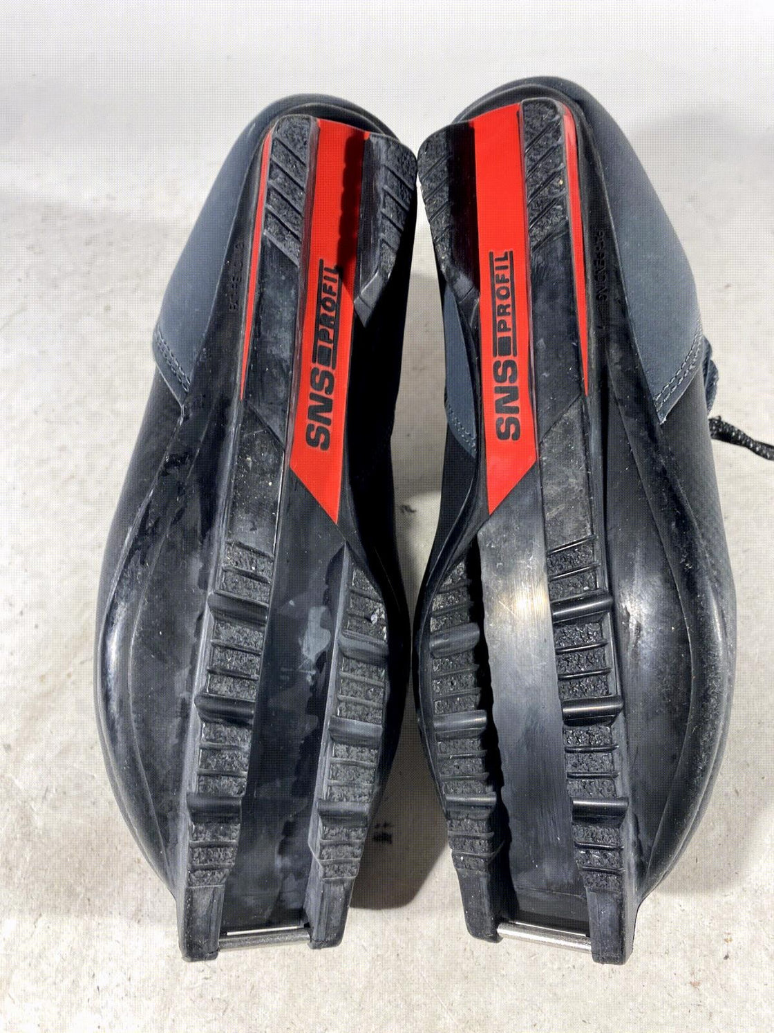 Salomon Classic Cross Country Ski Boots Size EU37 1/3 US5 for SNS Profil 2163