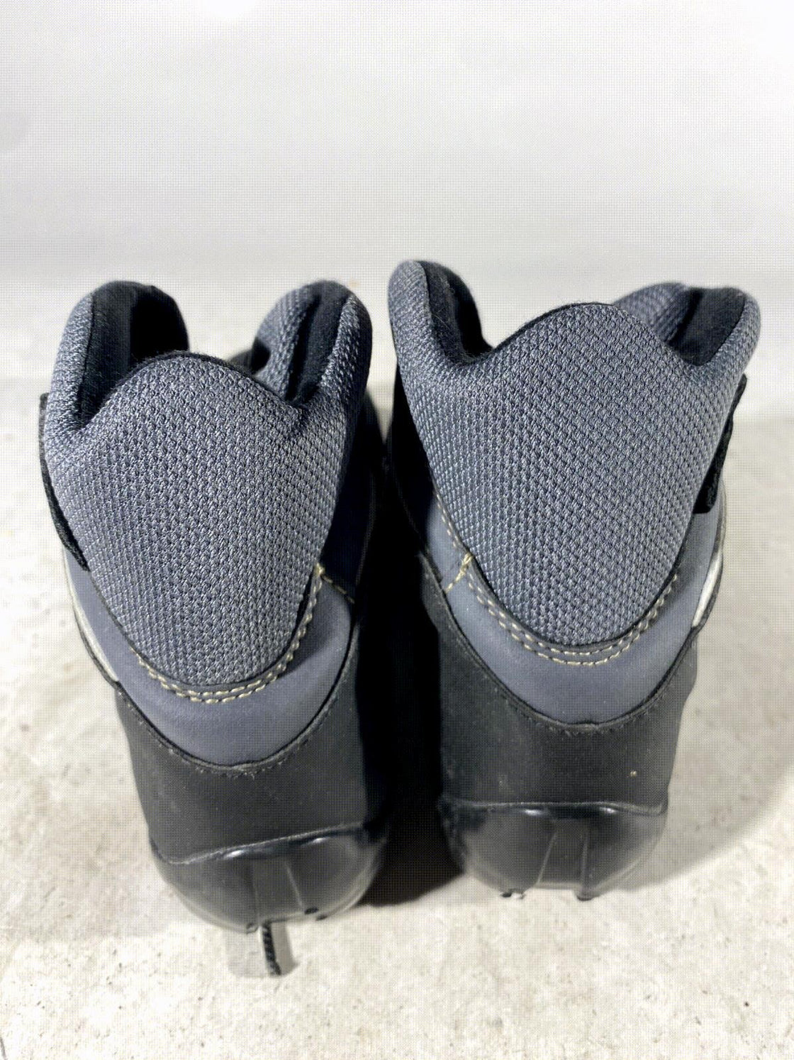 SALOMON Classic Nordic Cross Country Ski Boots Size EU37 US5.5 SNS Profil 2003