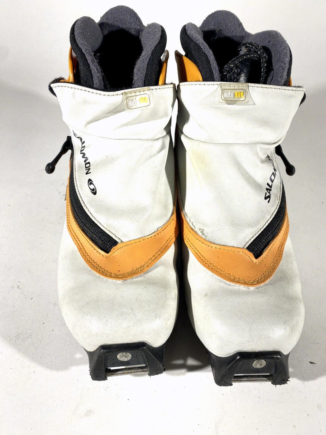 Salomon Classic Nordic Cross Country Ski Boots Size EU38 US6.5 SNS Profil 2424