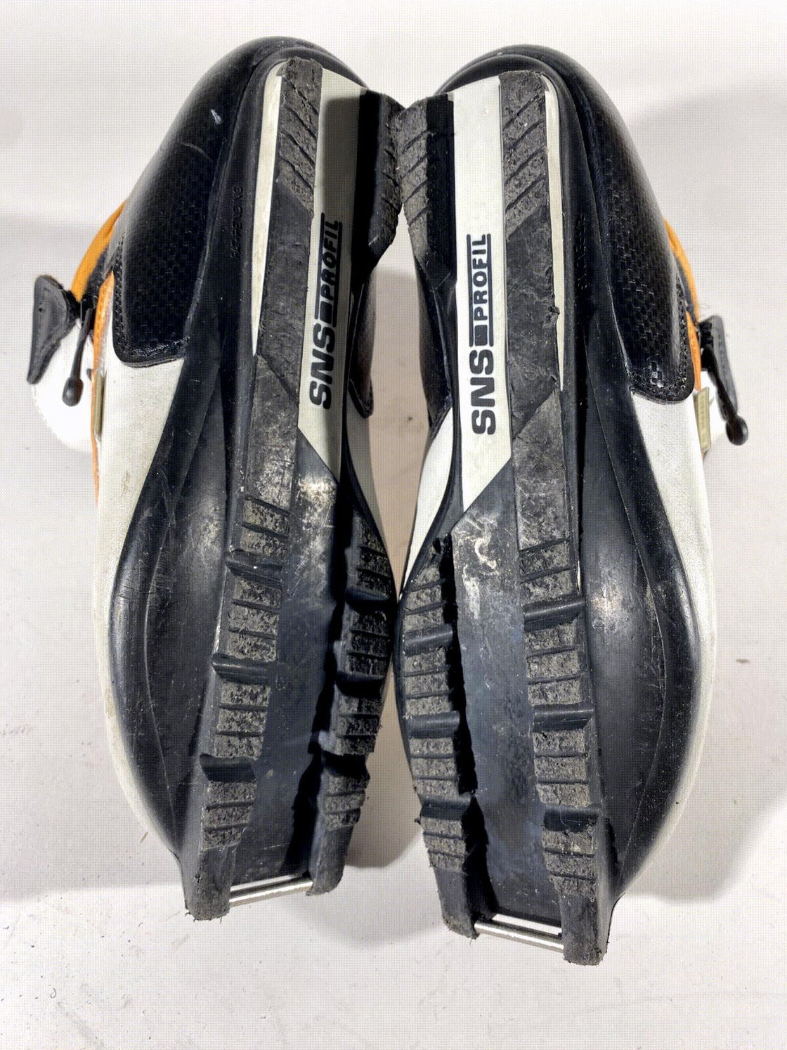 Salomon Classic Nordic Cross Country Ski Boots Size EU38 US6.5 SNS Profil 2424