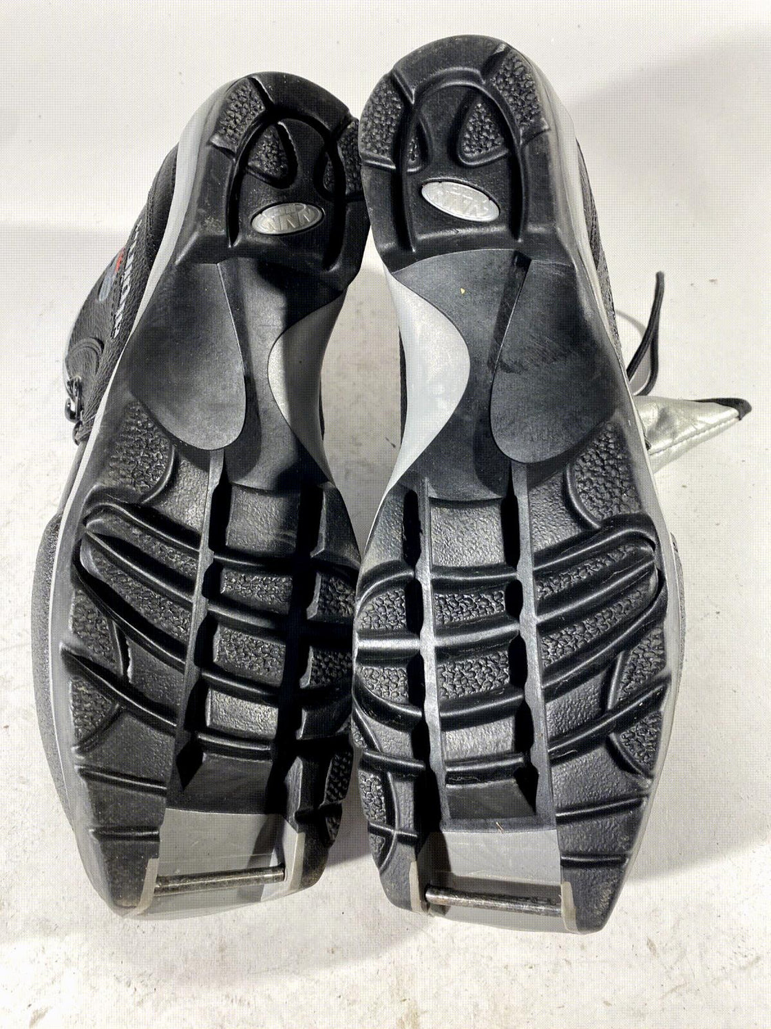 Alpina 850 Back Country Nordic Cross Country Ski Boots EU43 US9.5 NNN BC 1839