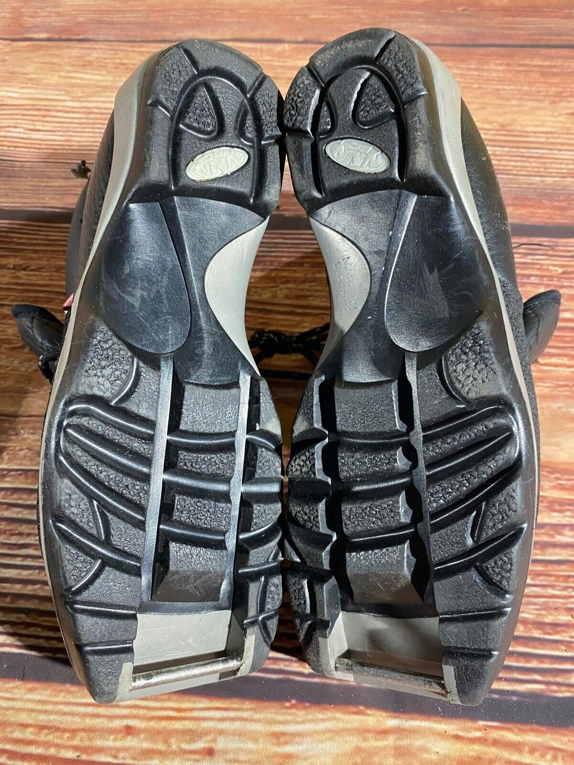 Alpina Back Country Nordic Cross Country Ski Boots Size EU38 US6 NNN BC 1853