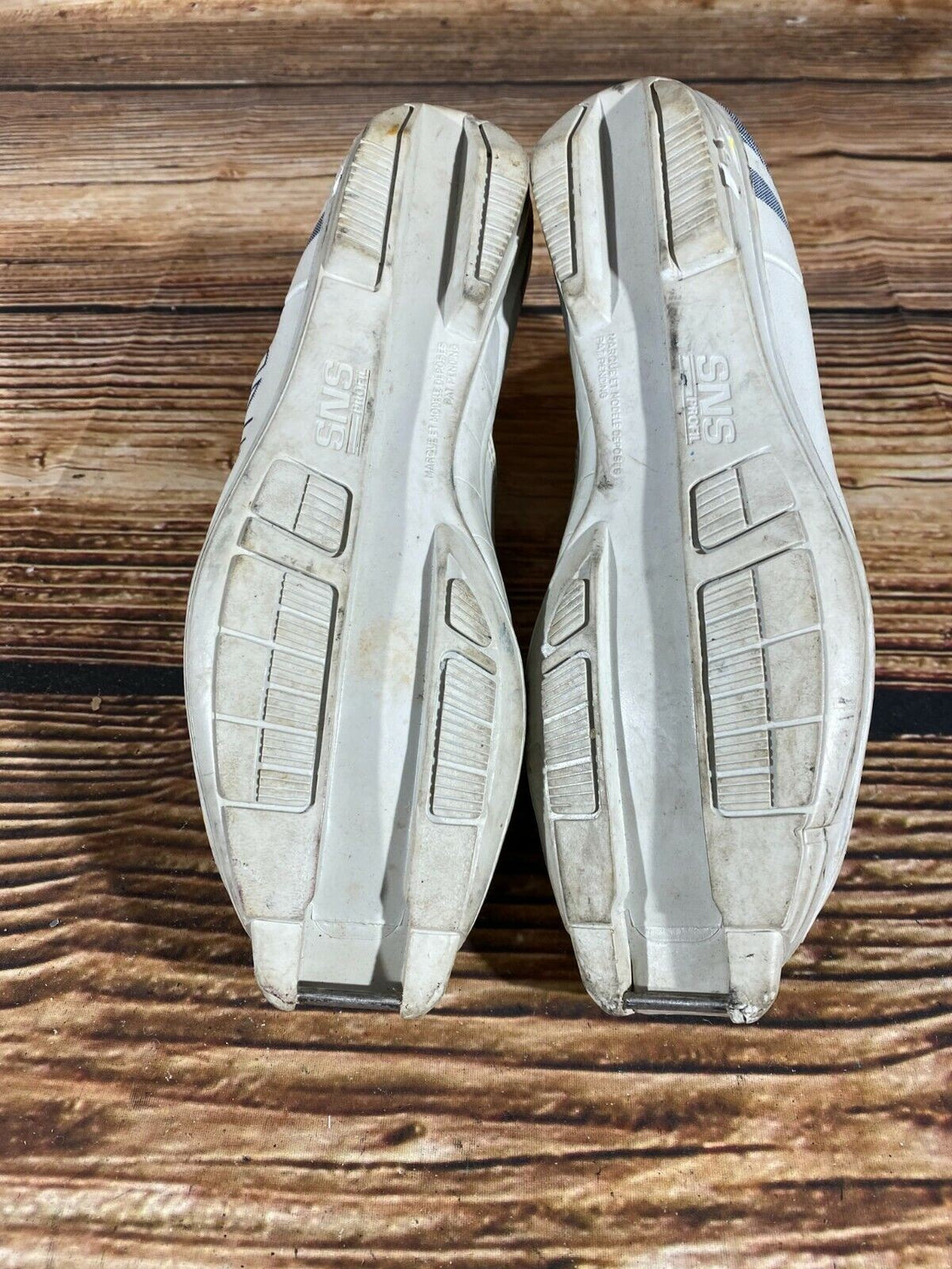 Meindl Nordic Cross Country Ski Boots Size EU39 US7  SNS Profil 1426