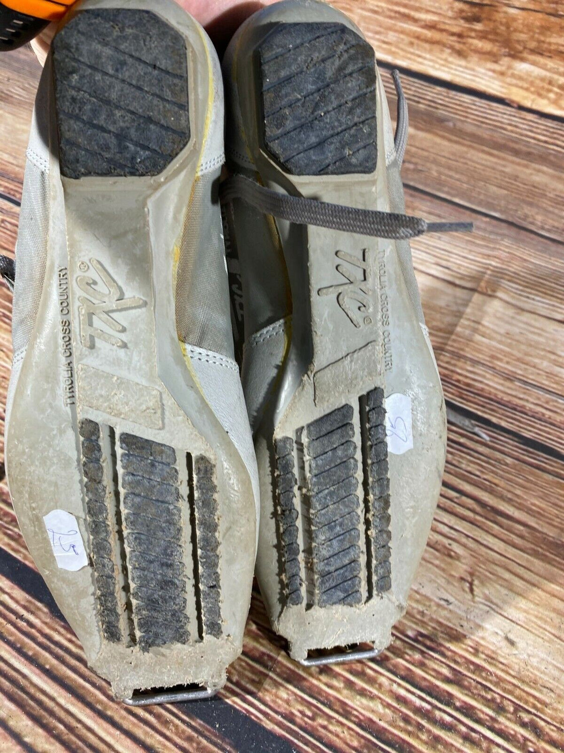 TYROLIA T408 Vintage Nordic Cross Country Ski Boots EU39, US 7 TXC Bindings 1267