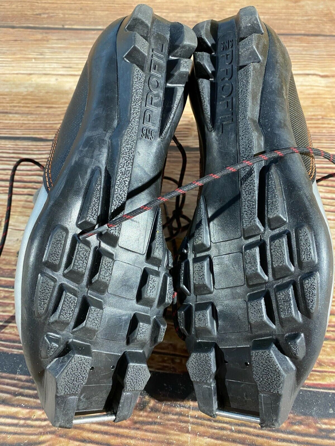 SALOMON Cross Country Ski Boots Size EU37 1/3 US5 SNS Profil 2325