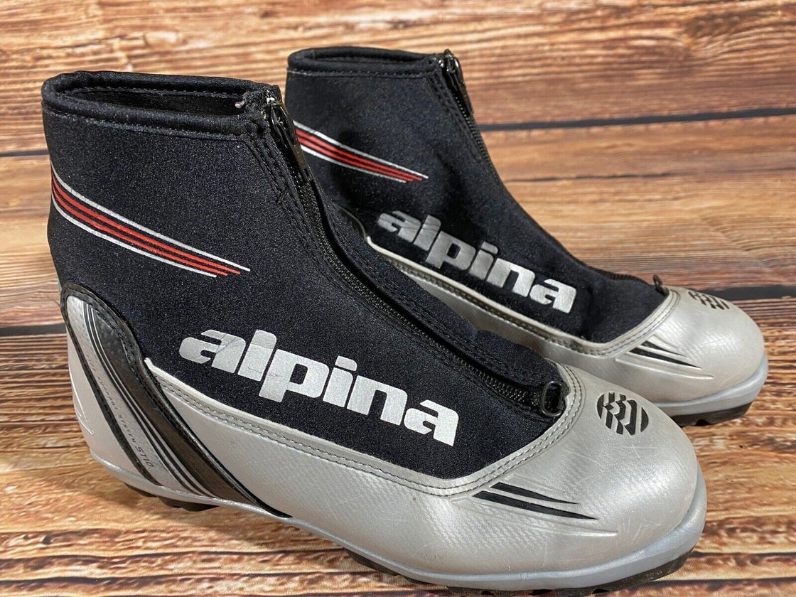 Alpina ST10 Nordic Cross Country Ski Boots Size EU38 US6 for NNN 2985