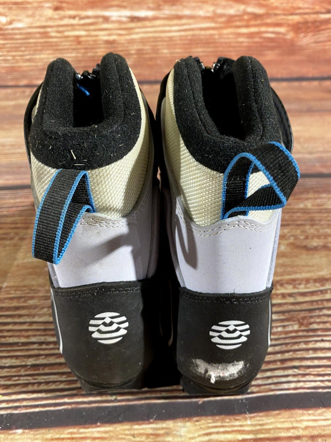 Alpina T5 Plus Nordic Cross Country Ski Boots Size EU40 US7.5 for NNN 3027
