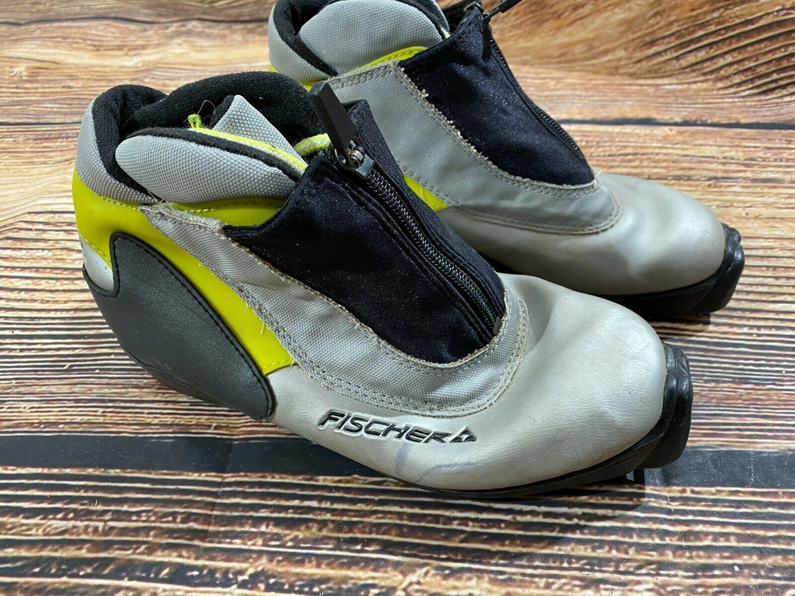 FISCHER Cross Country Ski Boots Size EU37 US5 SNS Profil 1117