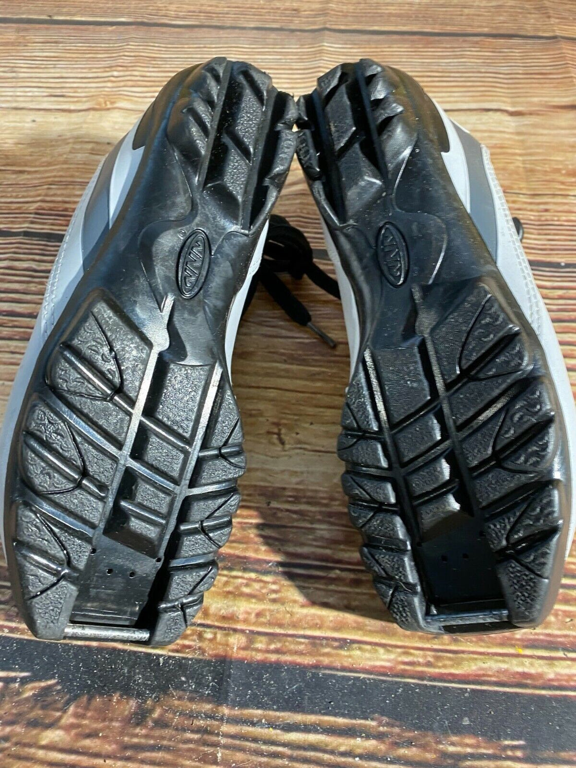 Fischer XC Comfort Cross Country Classic Ski Boots Size EU36 US4.5 NNN 1562