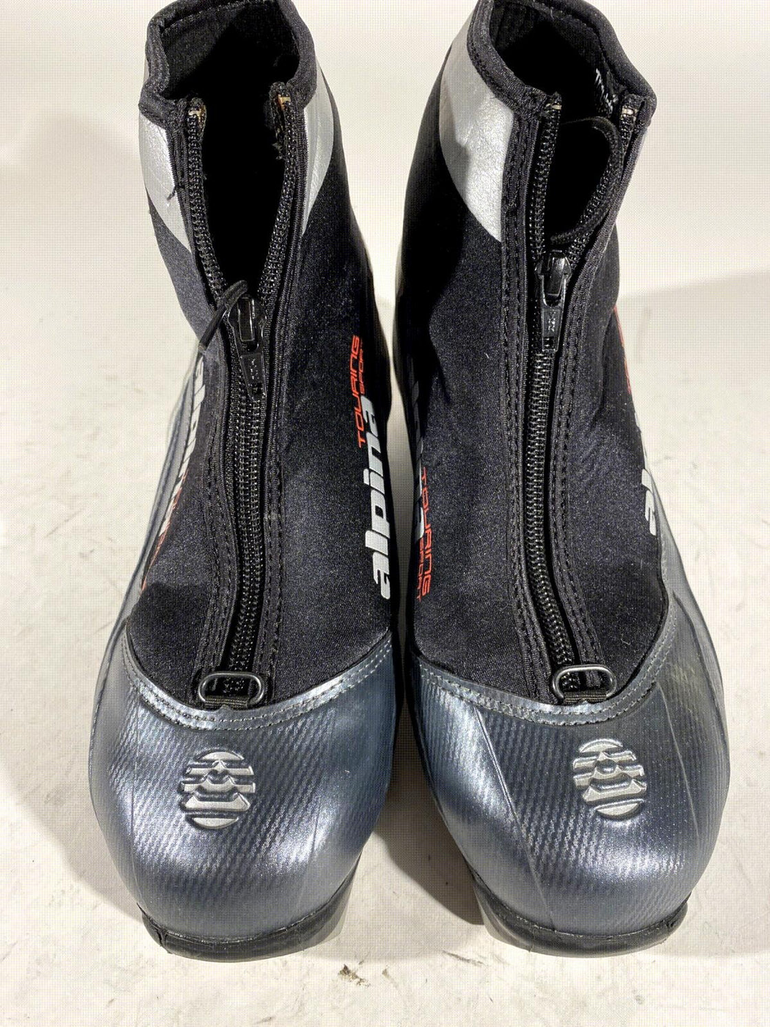 Alpina ST10 Nordic Cross Country Ski Boots Size EU39 US7 for NNN 2891