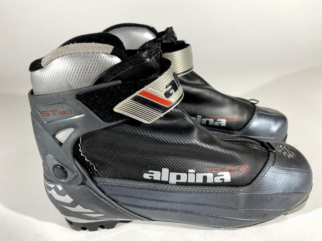 Alpina ST30 Nordic Cross Country Ski Boots Size EU39 US7 for NNN 2950