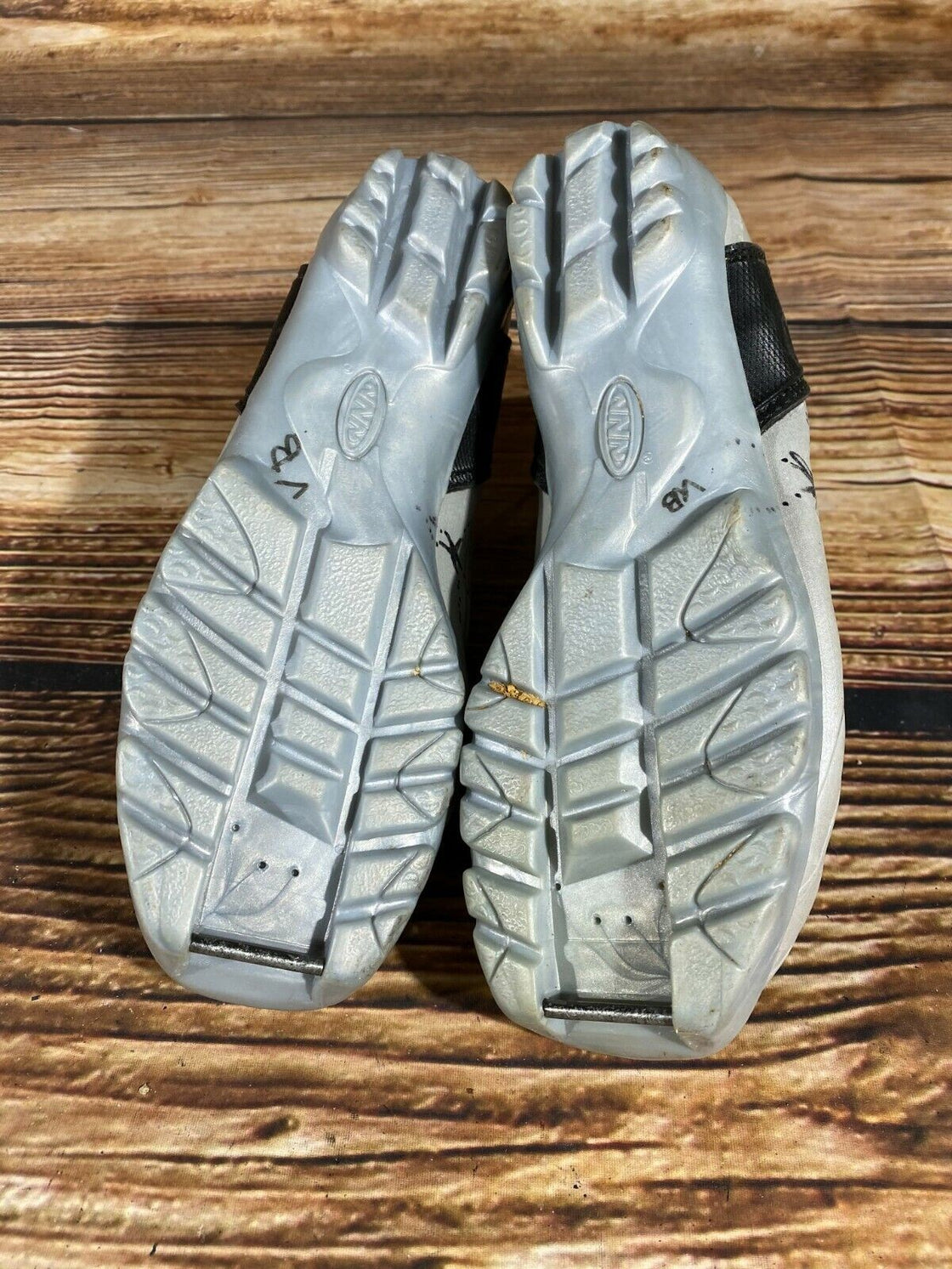 Alpina ST10 JR Nordic Cross Country Ski Boots Size EU36 US4.5 NNN 2876