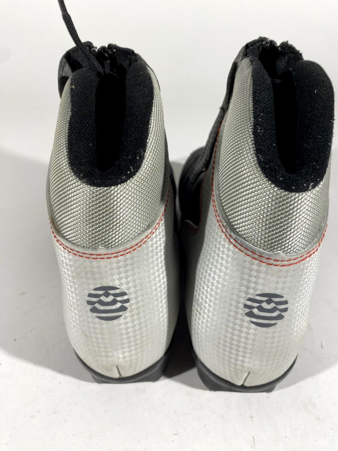 Alpina Touring Nordic Cross Country Ski Boots Size EU41 US8 for NNN 3042