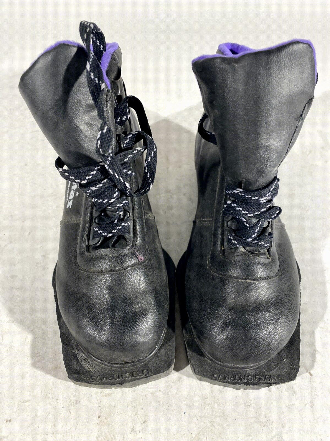 Botas Kids Vintage Nordic Cross Country Ski Boots EU32, US1.5 for NN 75mm 1682