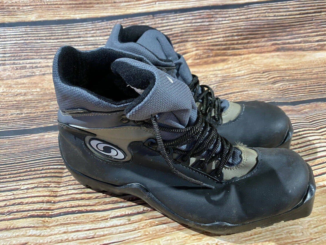 SALOMON Cross Country Ski Boots Size EU42 US8.5 SNS Profil 2318