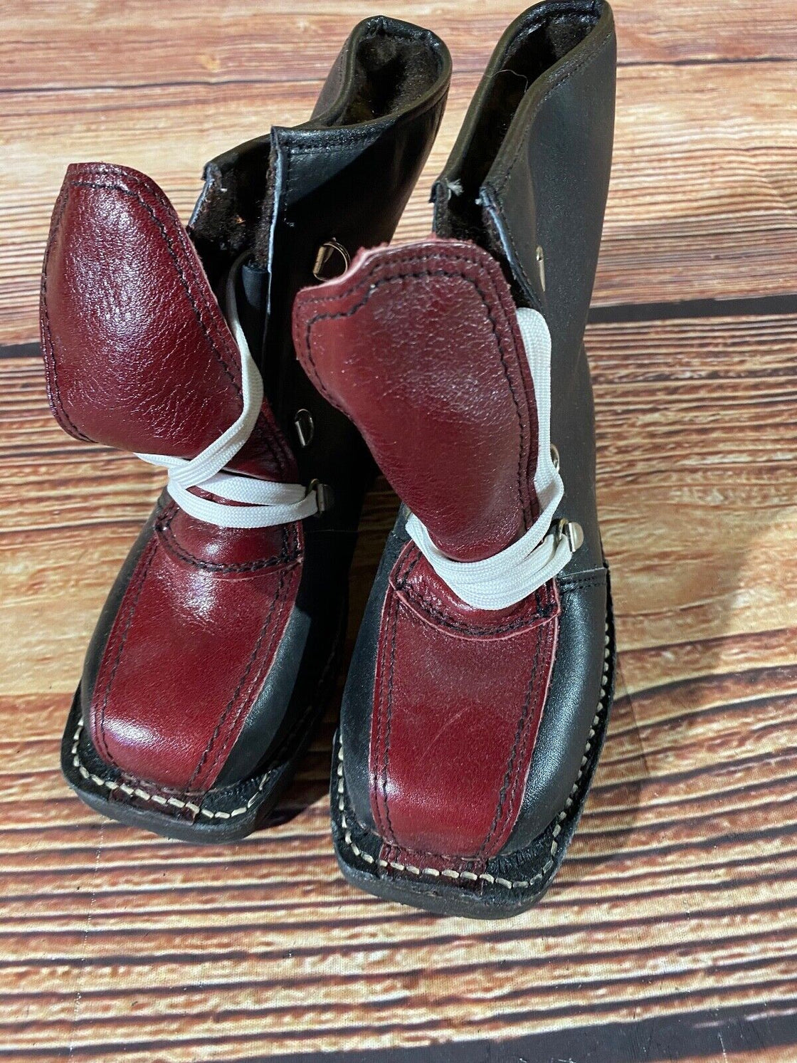 Kids Vintage Cross Country Ski Boot for Kandahar Old Cable Binding EU30 KL60