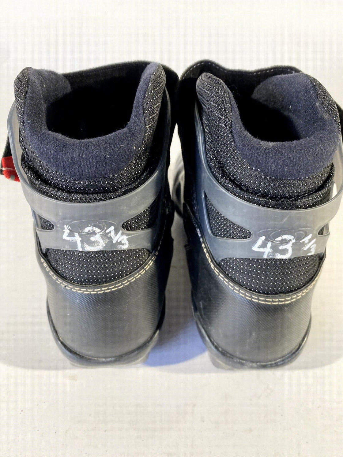 SALOMON Escape Nordic Cross Country Ski Boots Size EU43 1/3 US9.5 SNS Pilot 2181