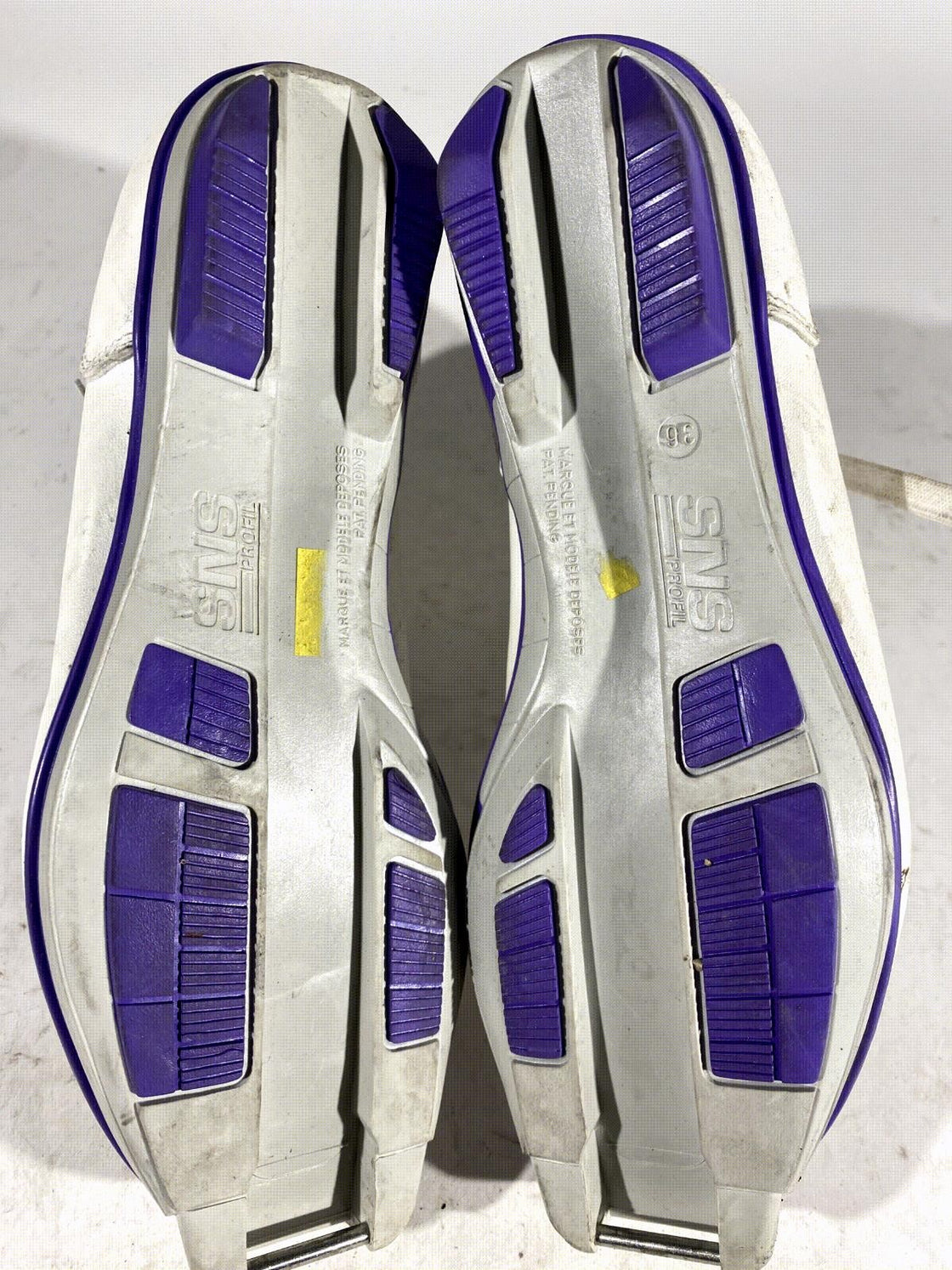 Fischer XC Nordic Cross Country Ski Boots Size EU36 US4.5 SNS Profil 1070
