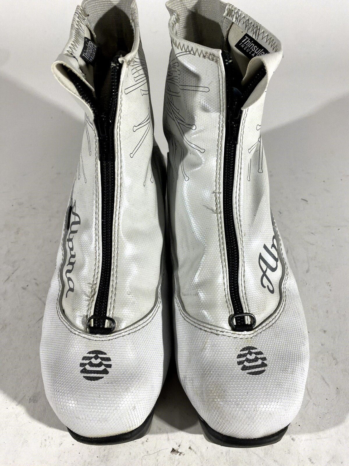 Alpina T28Eve Nordic Cross Country Ski Boots Size EU40 US7.5 NNN 821