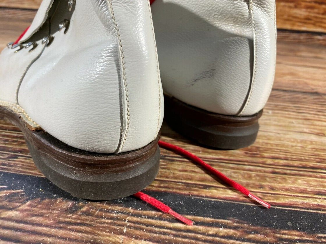 ASTROM Vintage Cross Country Ski Boots Kandahar Cable Bindings EU39 US6.5 KL18