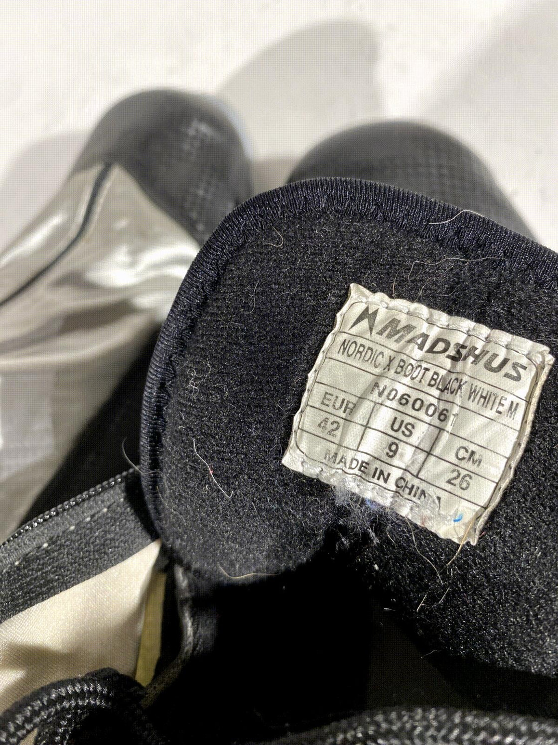 Madshus Nordic-X Nordic Cross Country Ski Boots Size EU42 US9 NNN 2562