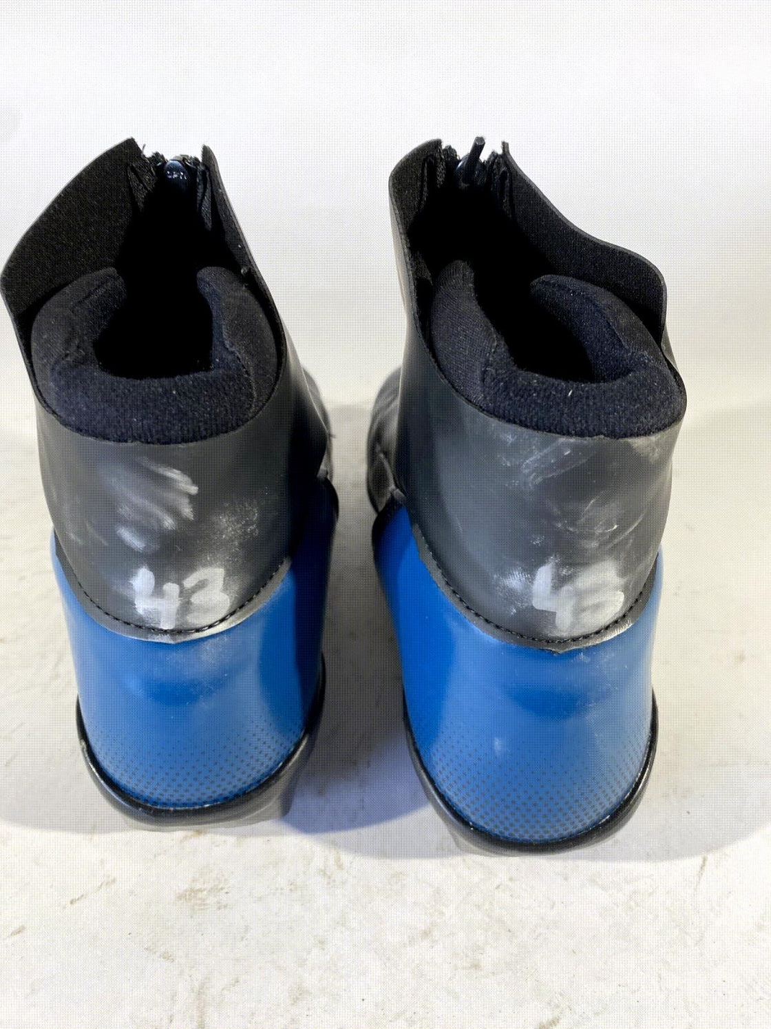 SALOMON Escape Nordic Cross Country Ski Boots Size EU43 1/3 US9.5 SNS Pilot 2250