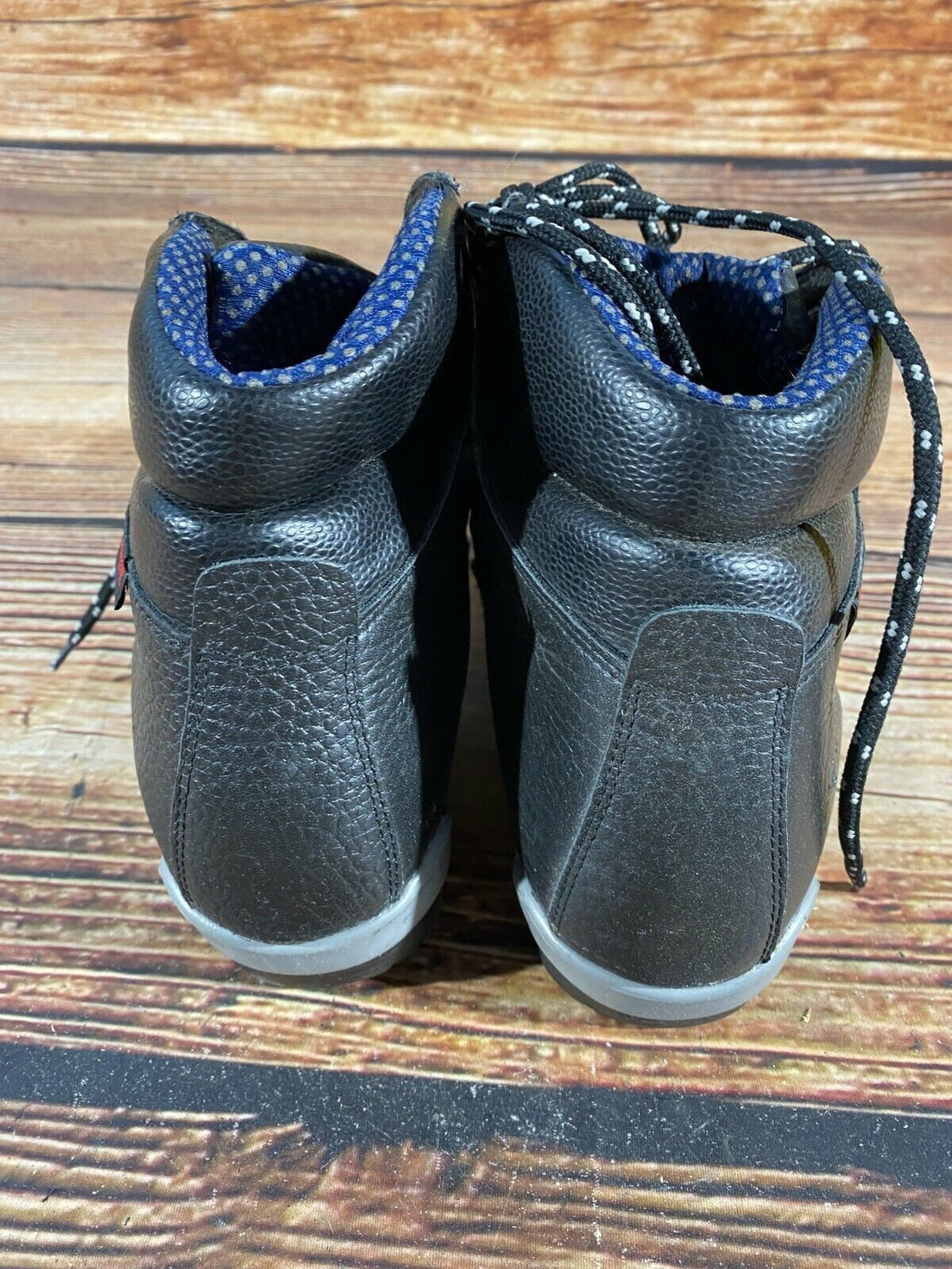 Jette Back Country Nordic Cross Country Ski Boots Size EU41 US8 NNN BC 1834