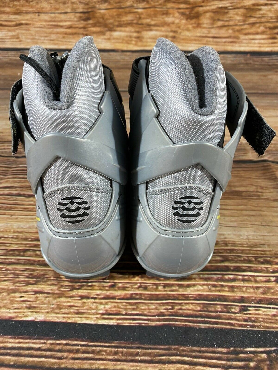 Alpina SP30L Nordic Cross Country Ski Boots Size EU38 US6 NNN bindings 966