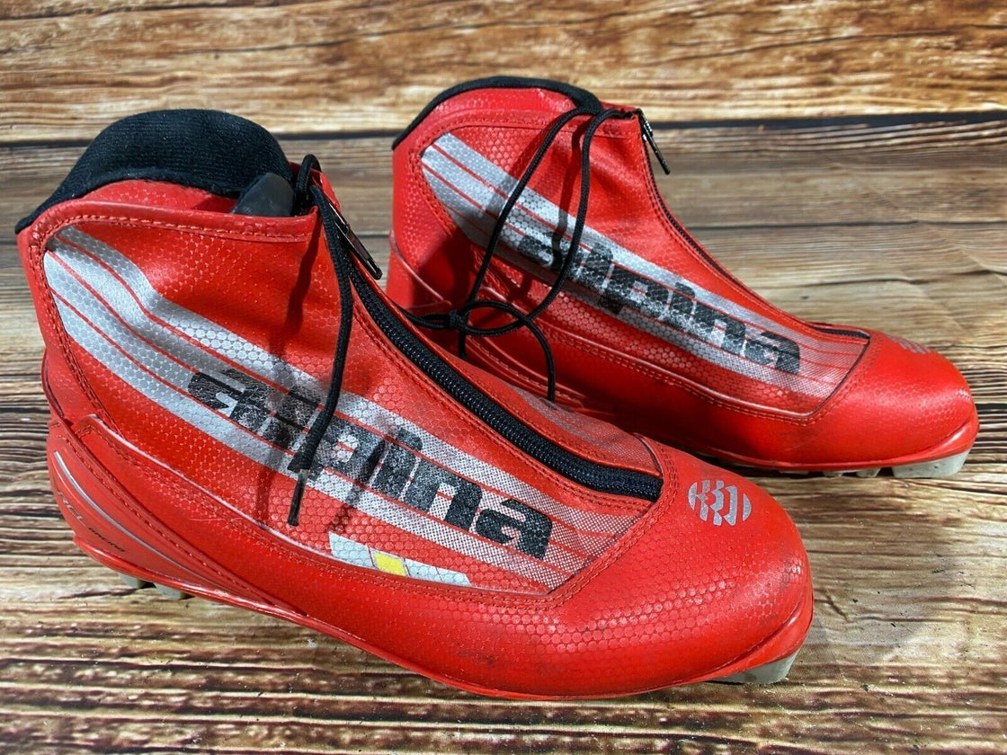 Alpina RCL Nordic Cross Country Ski Boots Size EU40 US7.5 NNN bindings 2803