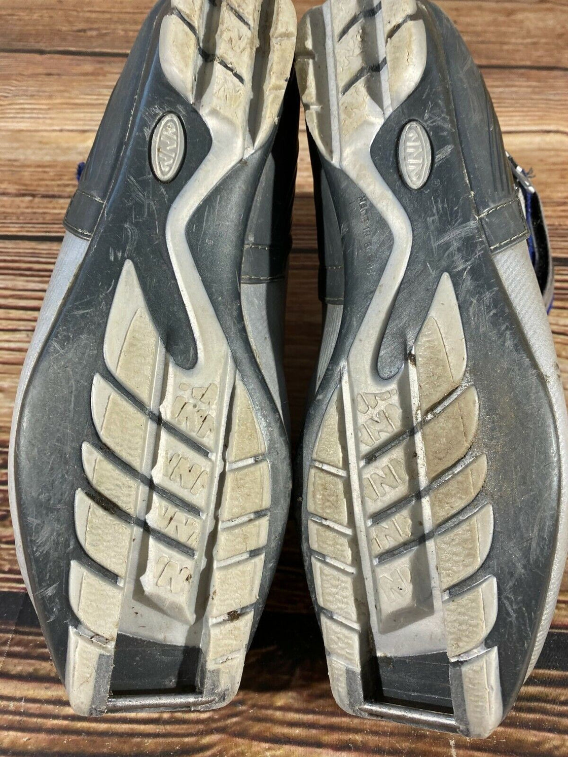 Alpina SP25 Nordic Cross Country Ski Boots Size EU42 US9 NNN bindings 767