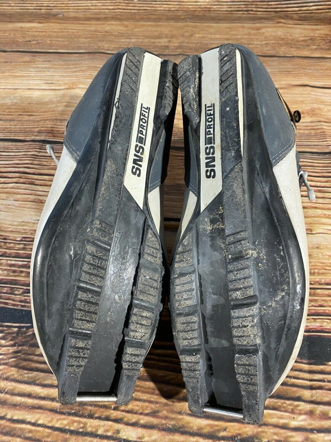 SALOMON Nordic Cross Country Ski Boots Size EU38 2/3 US7 SNS profil 2108